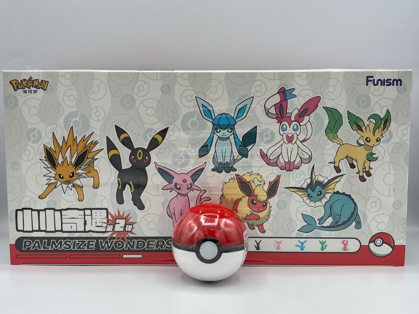 Pokémon Palmsize – Eeveelutions Edition Pokéball